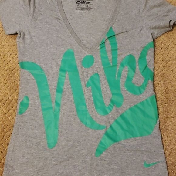 COPY - Bundle of 3 Nike tshirts - Picture 2 of 8